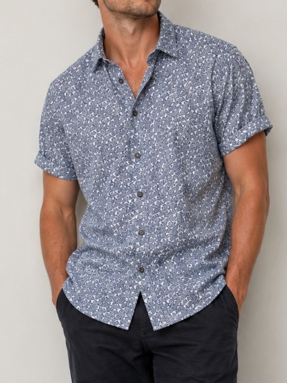 Ted Baker MMA Mybow Blue Floral Short Sleeve Button Down Medium